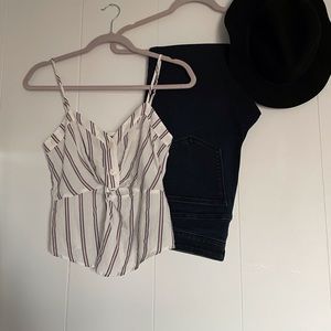 🤍SOLDAbercrombie & Fitch stripped Button Camisole